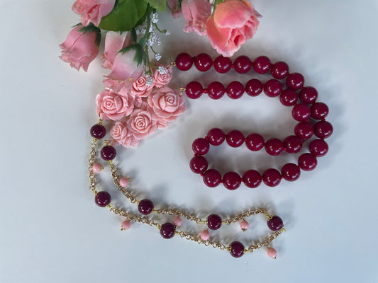 Collana giada rubellite, pasta di corallo rosa, perle di agata rossa.&