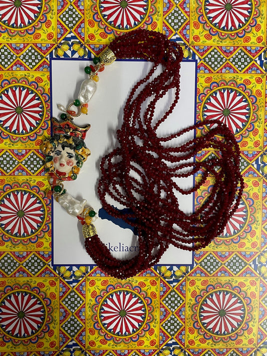 Collana cristalli, collana multifilo, collana rosso bordeaux, testa di moro ceramica di caltagirone.ç