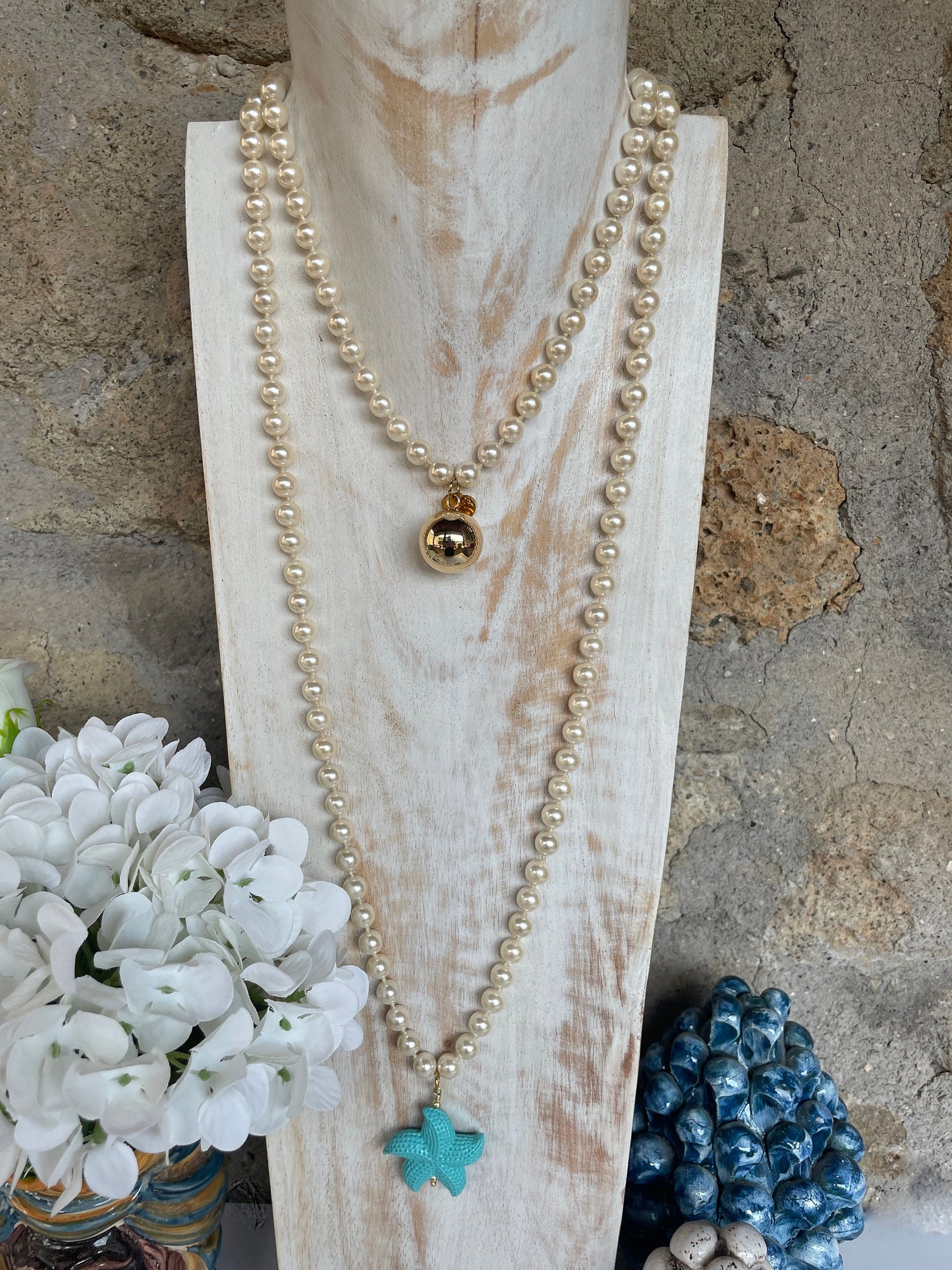 Collana maxi, collana lunghissima con perle, collana annodata a mano, collana con ciondoli, collana lariat, collana doppia, regalo per lei.)