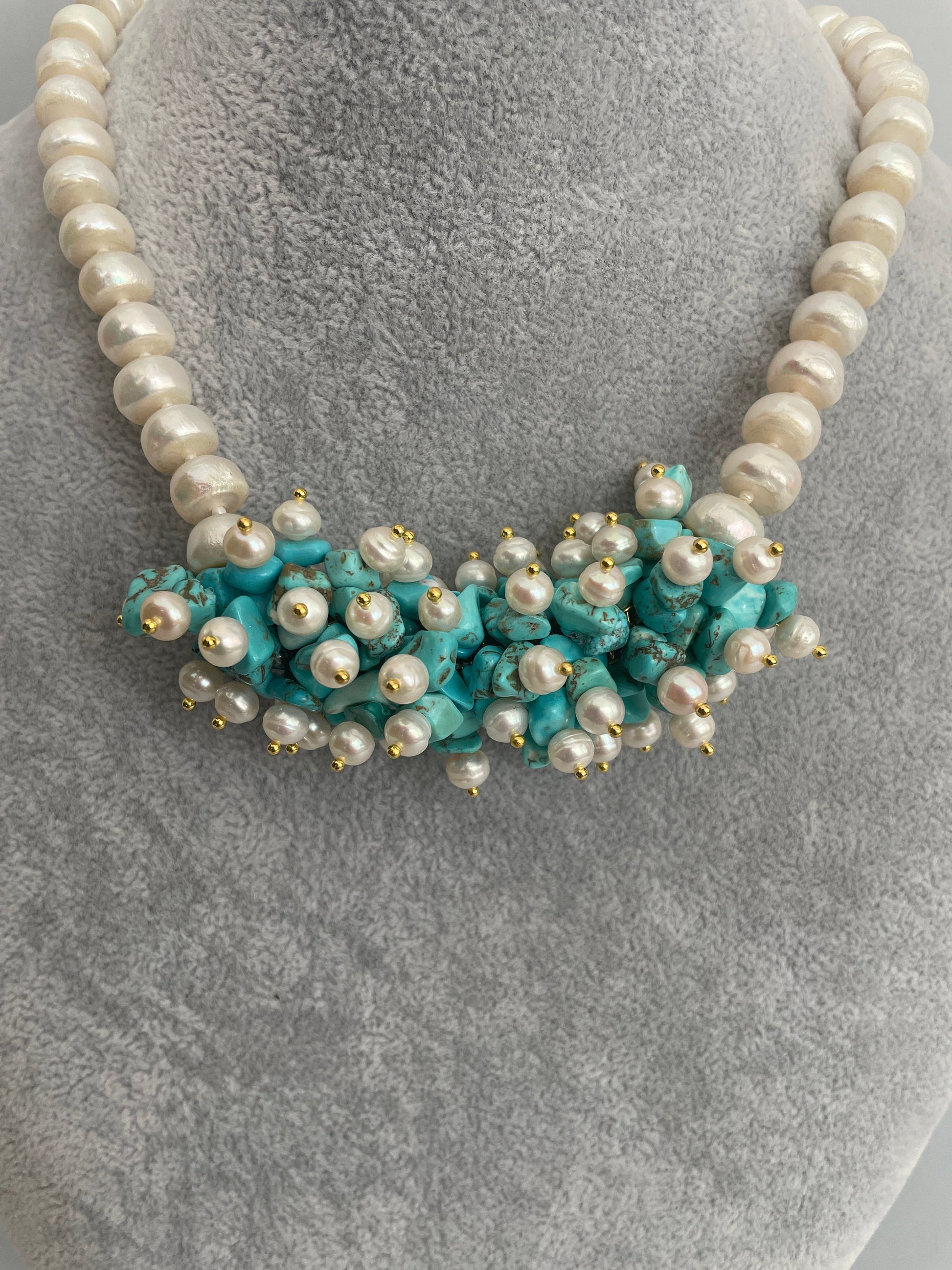 Splendido collier perle barocche, Trionfo di turchesi e perle, collana siciliana, pasta di turchese e perle naturali. &