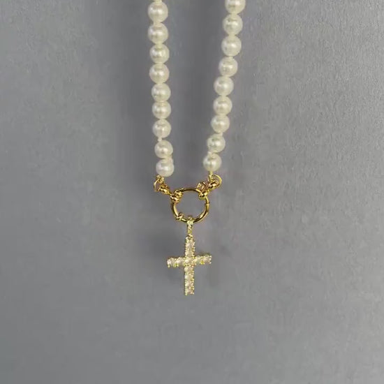 Collana di perle, girocollo delicato e minimalista, perle Maiorca e ciondolo acciaio inox, oro 14k, ciondolo Croce con zirconi.)