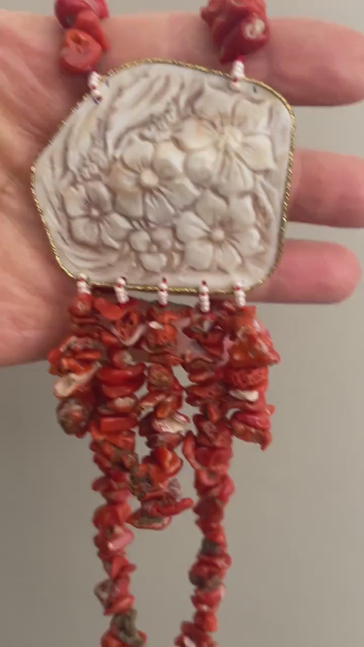 Collana di Corallo, collana con Cammeo, Cammeo autentico, ciondolo Cammeo, collana importante, collana siciliana, regalo per lei.|