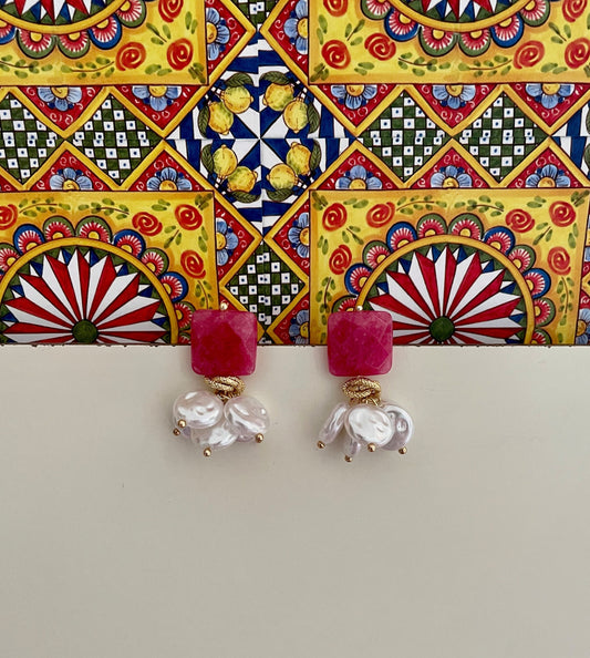 Orecchini pendenti, perno argento 925, giada tormalina rosa, grappolo perle piatte, regalo per lei.(