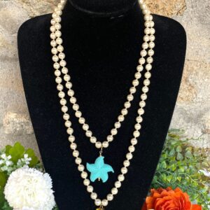 Collana maxi, collana lunghissima con perle, collana annodata a mano, collana con ciondoli, collana lariat, collana doppia, regalo per lei.)