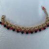 Braccialetto con onice e corallo, bracciale elegante, catena doppia alluminio anallergico, bracciale oro satinato, regalo per lei.
