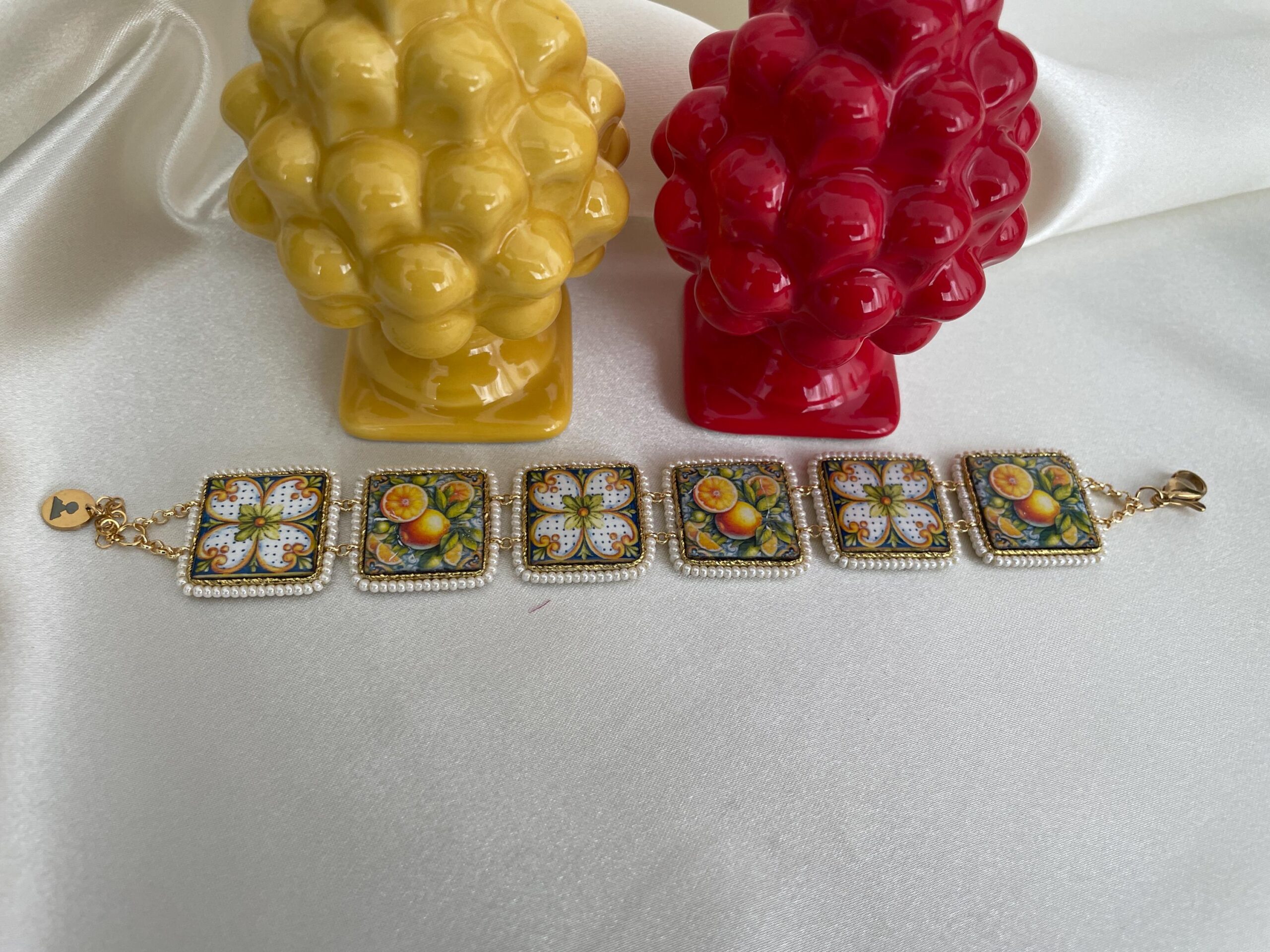 Bracciale con mattonelle, Bracciale siciliano con mattonelle ceramica di Caltagirone, fantasia maiolica siciliana, varie fantasie. Bracciali con Mattonelle Caltagirone