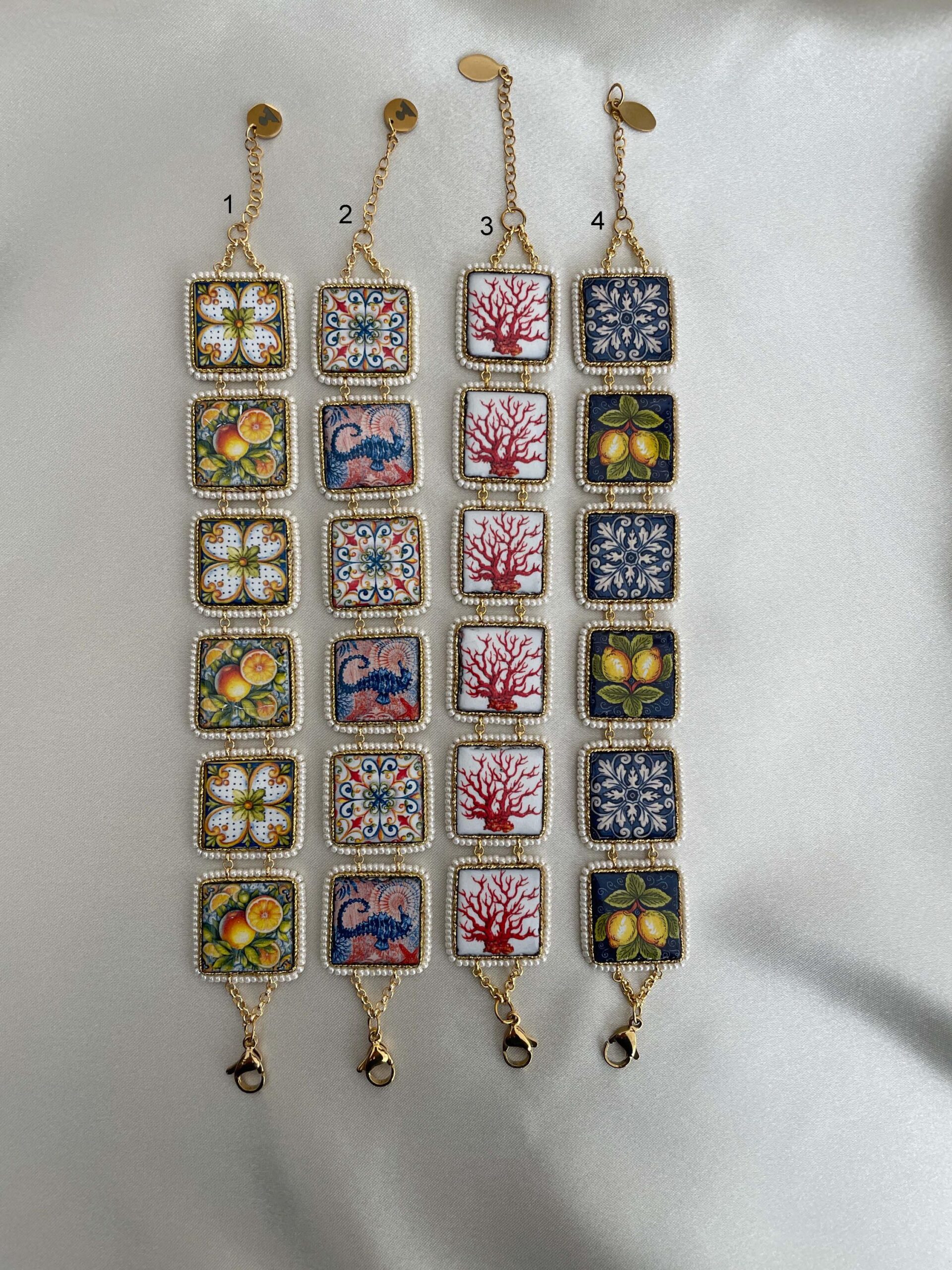 Bracciale con mattonelle, Bracciale siciliano con mattonelle ceramica di Caltagirone, fantasia maiolica siciliana, varie fantasie. Bracciali con Mattonelle Caltagirone