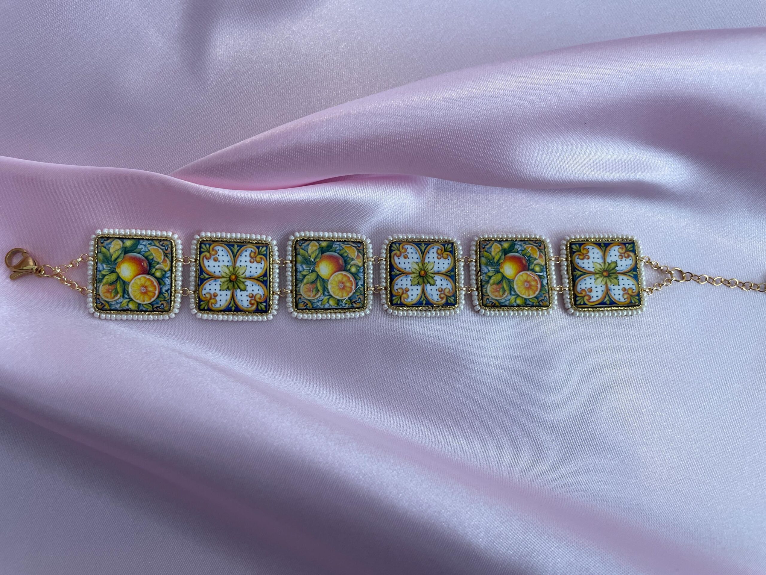 Bracciale con mattonelle, Bracciale siciliano con mattonelle ceramica di Caltagirone, fantasia maiolica siciliana, varie fantasie. Bracciali con Mattonelle Caltagirone
