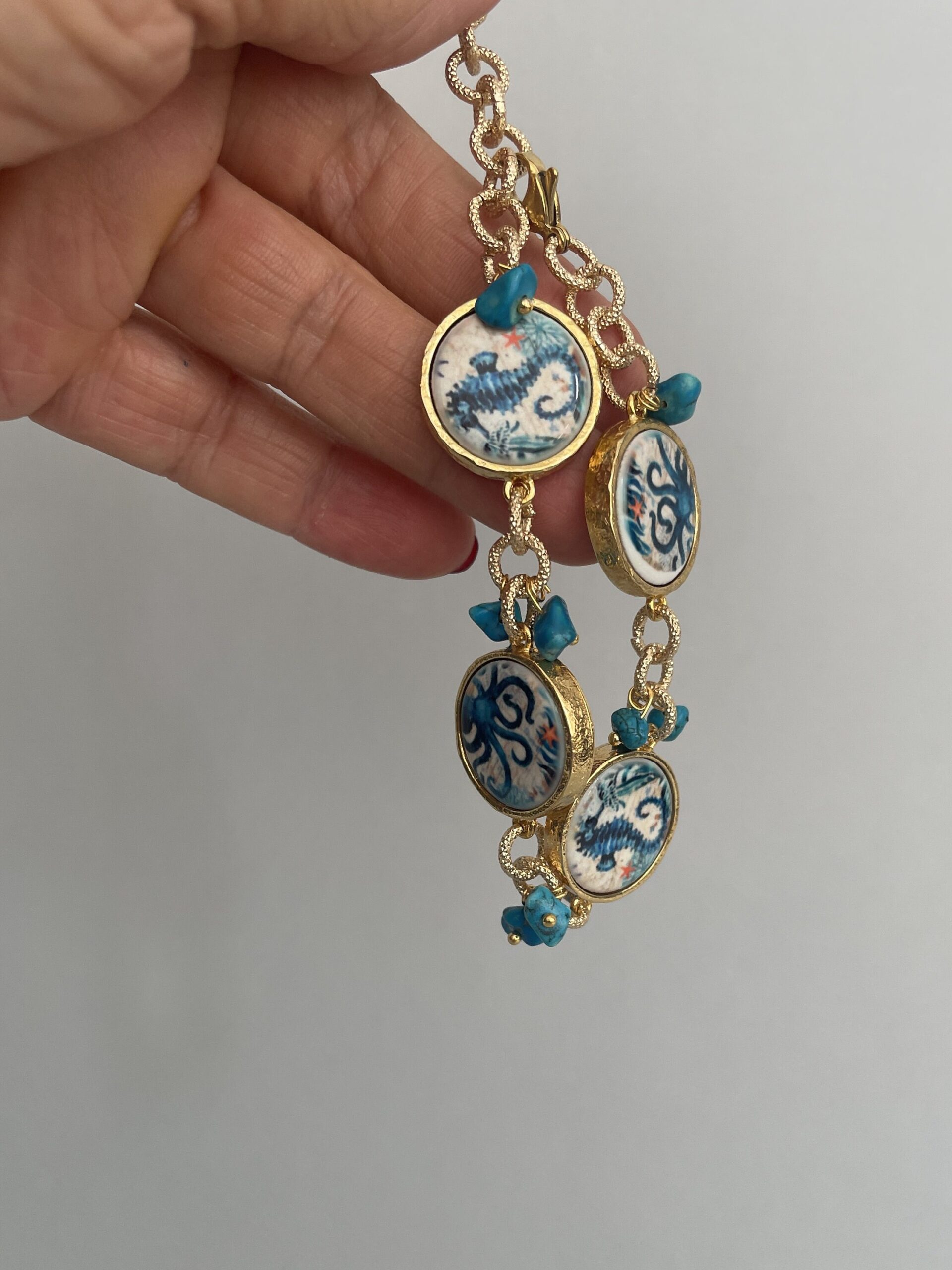Bracciale mattonelle, Bracciale siciliano, mattonelle ceramica Caltagirone, Polipo e Cavalluccio marino, catena a maglie, regalo per lei. Bracciali con Mattonelle Caltagirone