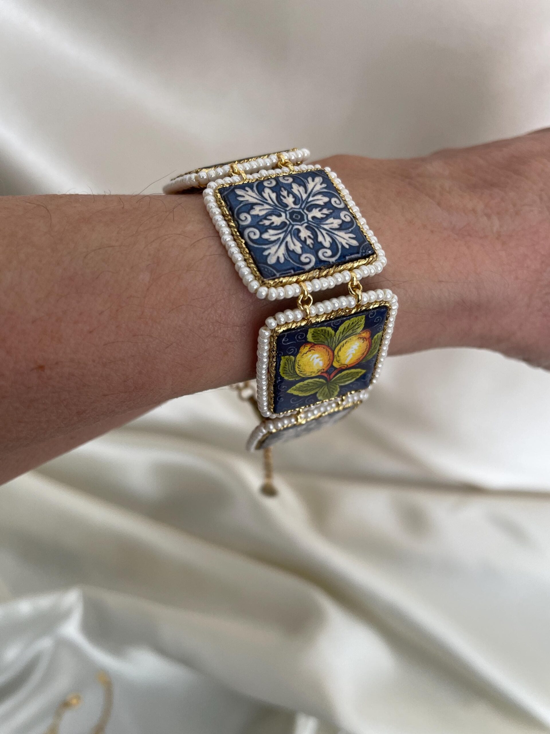 Bracciale mattonelle, Bracciale siciliano, con mattonelle ceramica di caltagirone, fantasia maiolica siciliana, varie fantasie. Bracciali con Mattonelle Caltagirone