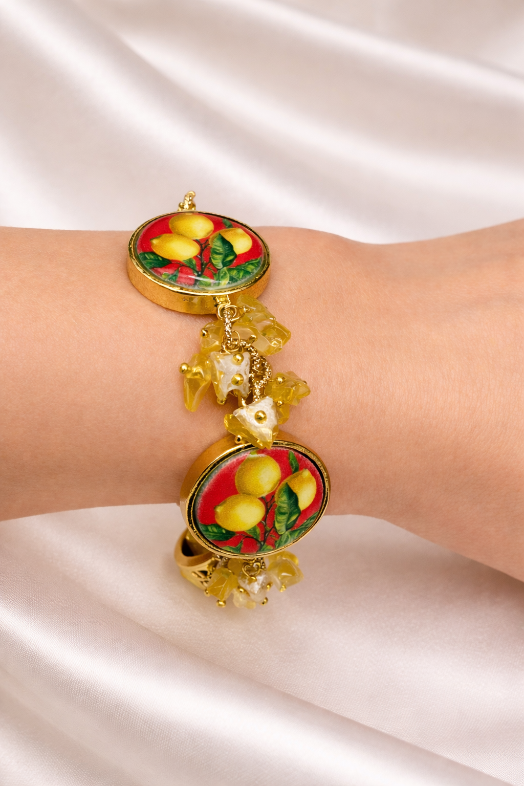 Bracciale artigianale siciliano con mattonelle caltagirone e limoni