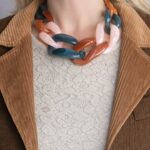 girocollo resina colori assortiti